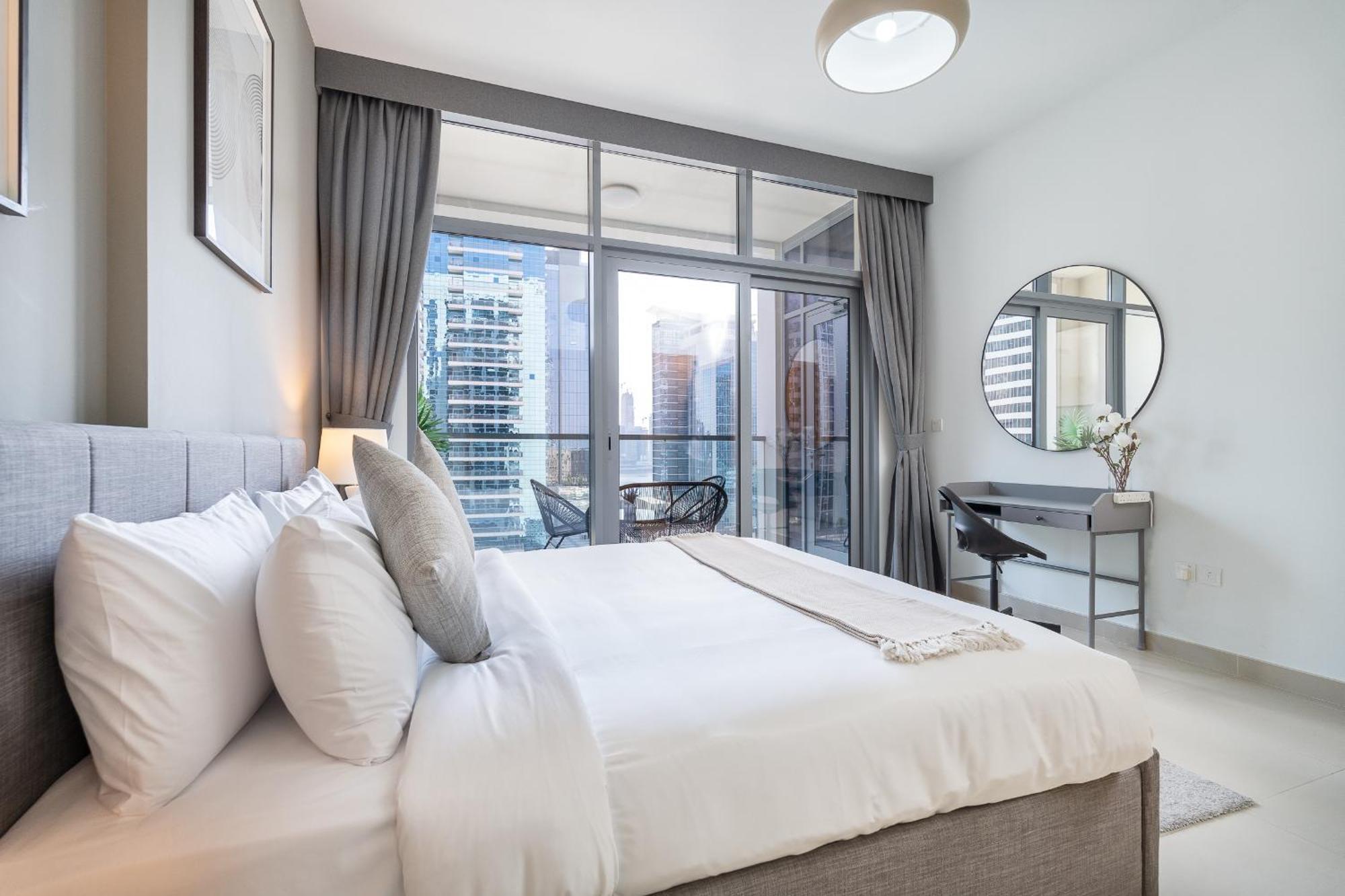 Apartamento Vogue Downtown - Bellevue Towers Dubái Habitación foto